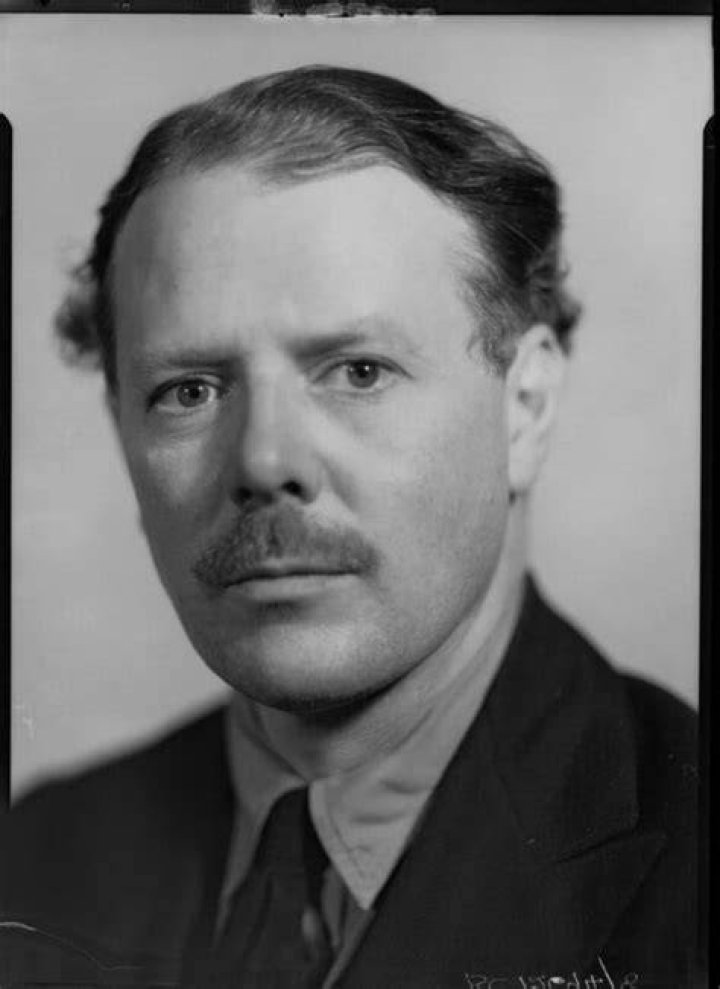 Harold Nicolson Harold Nicolson