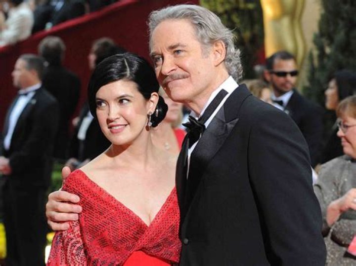 How rich is Kevin Kline?