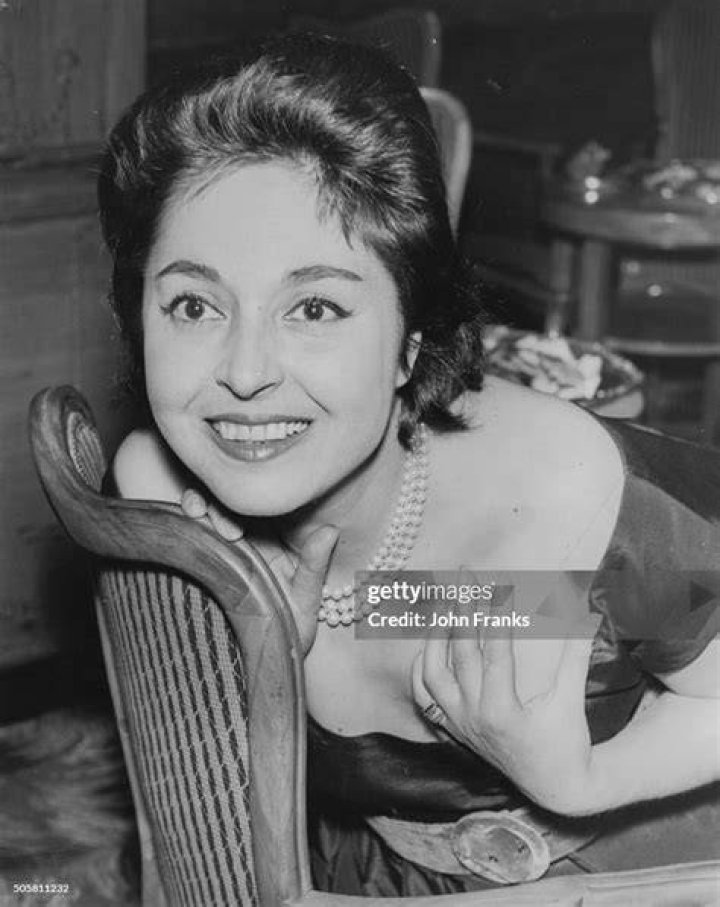 Lea Padovani Lea Padovani