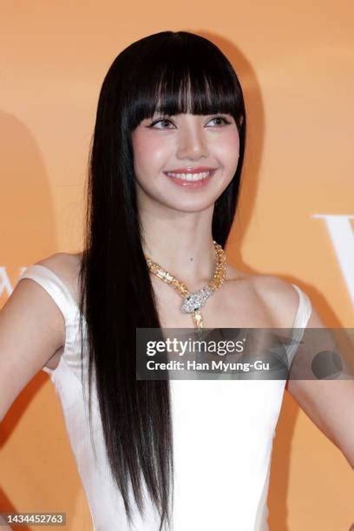Lisa Manoban Lisa Manoban