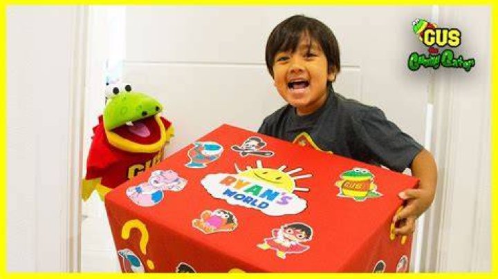 Ryan ToysReview