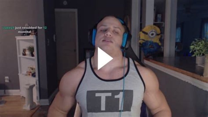 Screengrab from loltyler1: 'Tyler1 Magic Show'